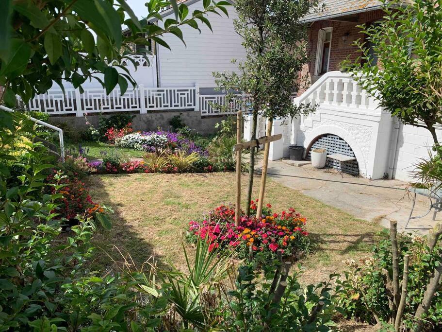 L'Eglantine Bord De Mer Ault Exterior photo